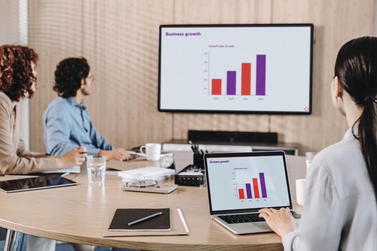 Barco, Barco clickshare, Barco clickshare c-10, Barco clickshare c-5, Barco clickshare cs-100, Barco clickshare cx-20, Barco clickshare cx-30, Barco clickshare cx-50, barco clickshare cx-50 wireless conferencing system, barco clickshare for projector, barco clickshare for sale, barco clickshare for windows, barco clickshare two screens, barco clickshare wireless collaboration system cx-50, barco clickshare wireless collaboration system cx-30, barco clickshare wireless collaboration system cx-20, barco clickshare wireless collaboration system cx-10, barco clickshare wireless collaboration system cx-5, barco clickshare wireless presentation system, barco clickshare with google meet, barco clickshare with logitech, barco clickshare with teams, barco clickshare with webcam, barco clickshare with zoom, clickshare audio, clickshare barco, clickshare button, clickshare conference, clickshare conferencing, clickshare dongle, Clickshare extend screen, clickshare extended display clickshare hardware, clickshare hybrid meetings, clickshare Microsoft teams, clickshare multiple screens, clickshare presenter, clickshare price, clickshare projector, clickshare remote, clickshare support, clickshare teams, clickshare teams room, clickshare video conference, clickshare video conferencing, clickshare windows, clickshare wireless, what is a clickshare device, barco clickshare cx 50 with poly studio, screen sharing equipment, barco clickshare room solutions,